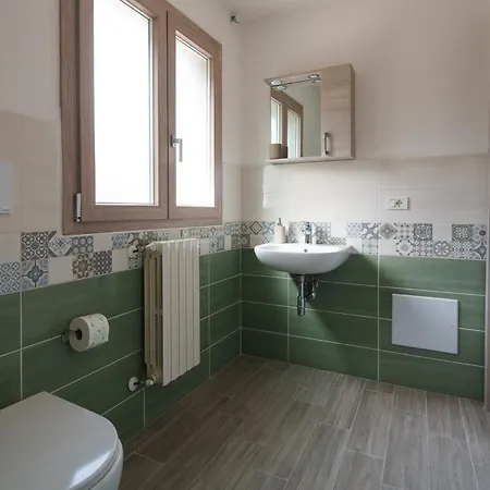 'e Monte Hostel